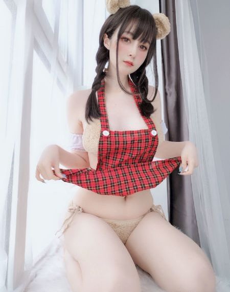 大叔用硬东西用力支_720迅雷电影在线